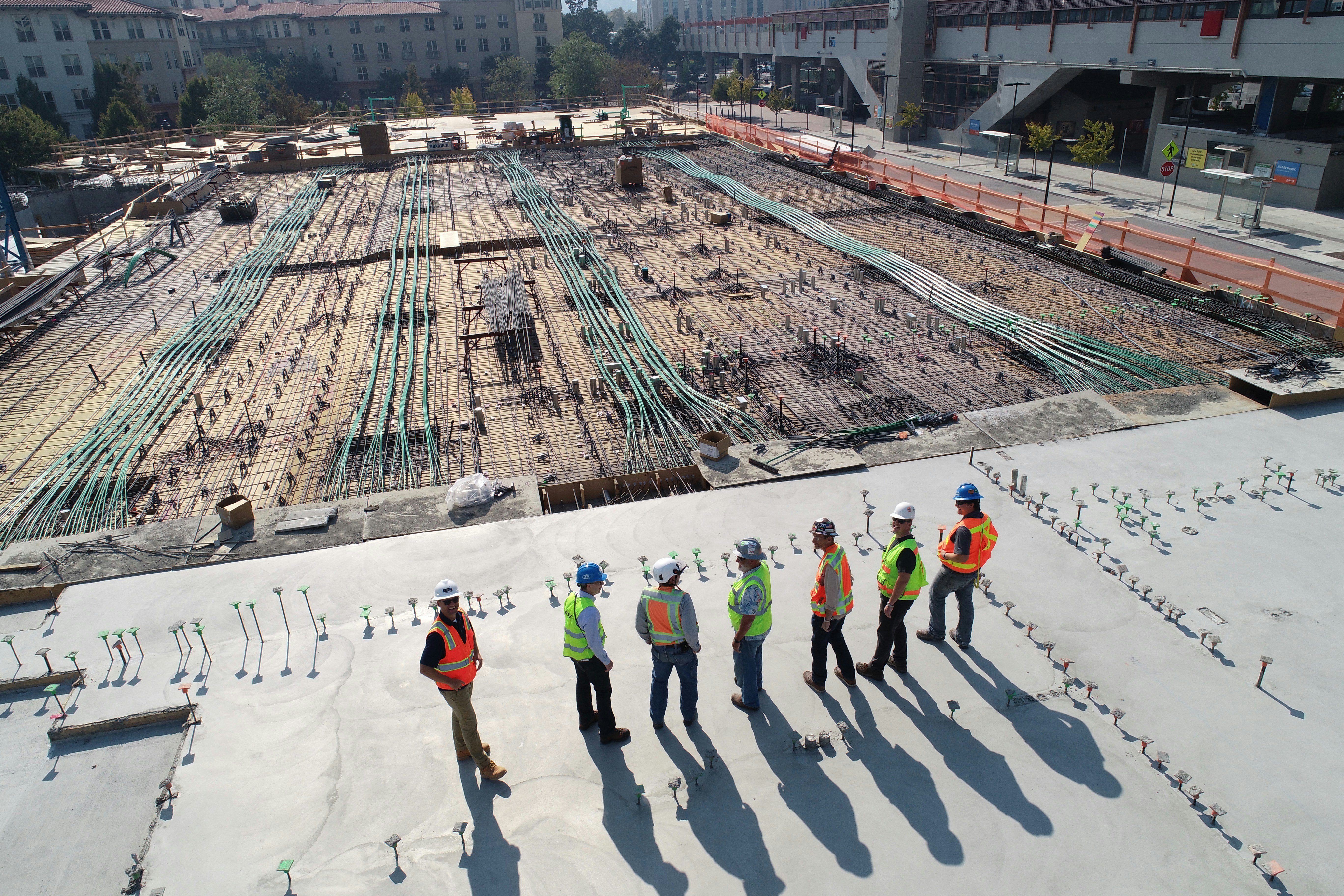 Construction teams using LinkStep
